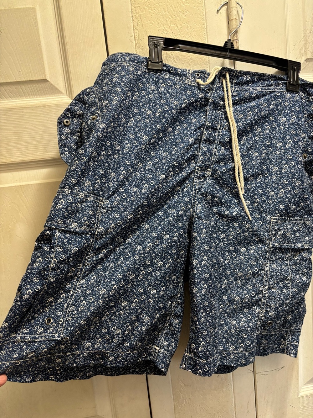 Polo Men's Blue Floral Cargo Shorts